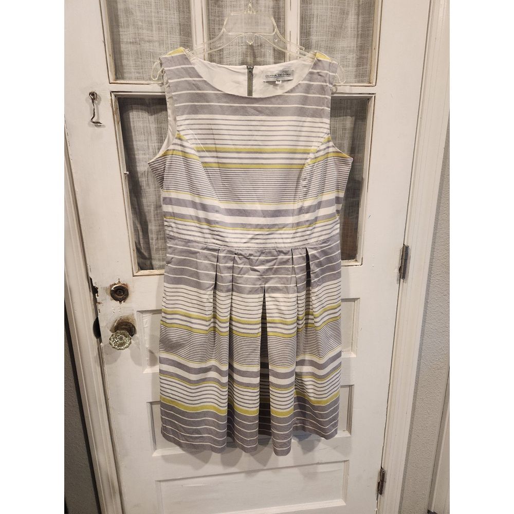 Donna Degnan Sleeveless Striped Dress with‎ Pockets Size 14
